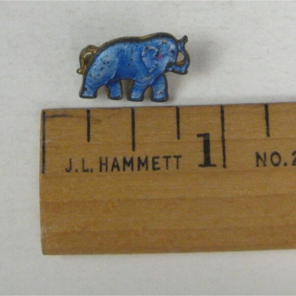 Vintage Blue Elephant Enamel Metal Lapel Pin Brooch WORN - Picture 2 of 3